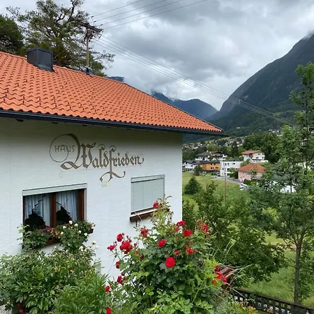 شقة Haus Waldfrieden *